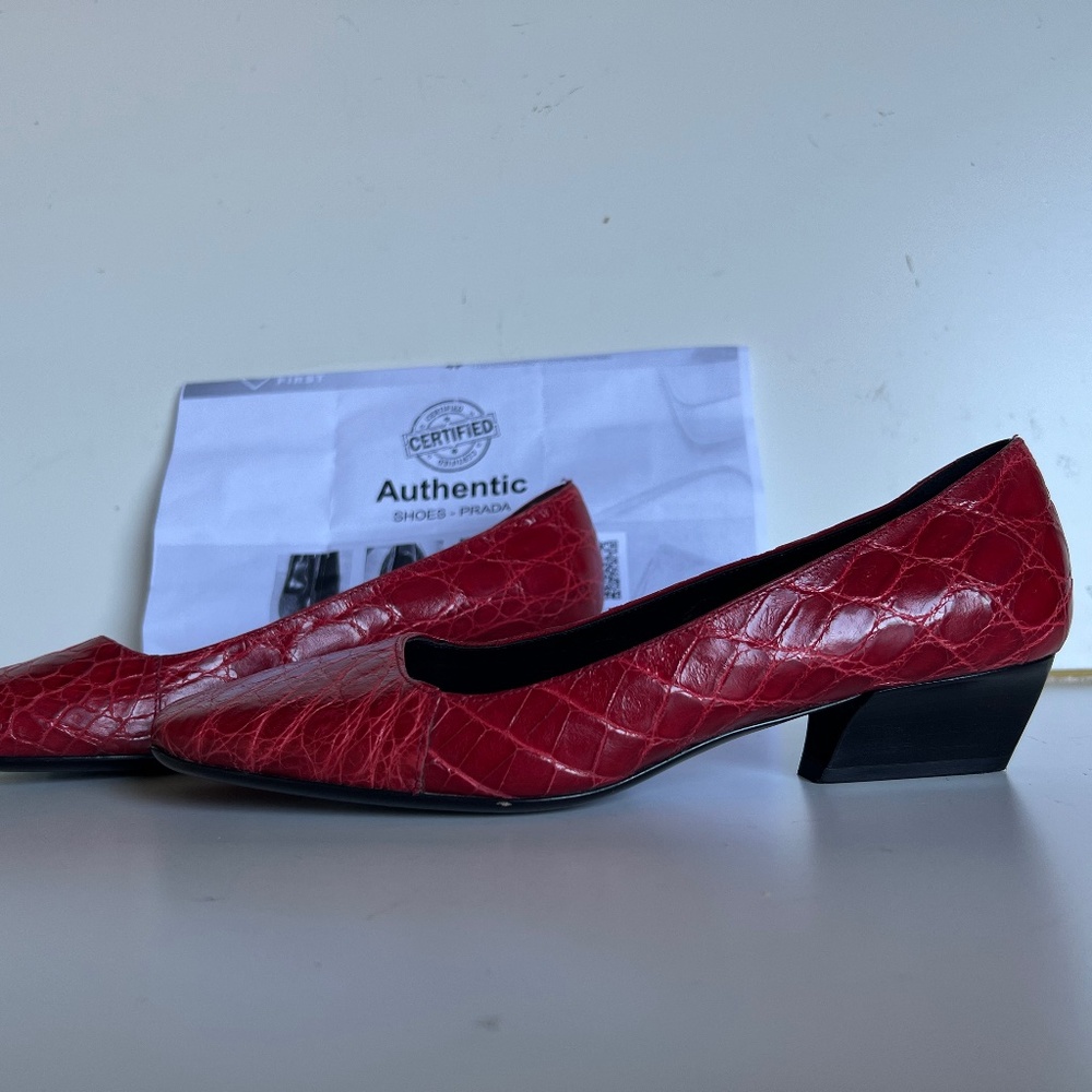 AUTHENTICATED PRADA WOMEN'S RED WEDGE HEELS SIZE 37.5 US 7.5